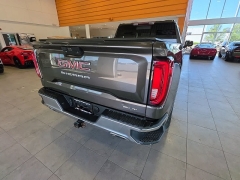 Used 2019  GMC Sierra 1500 4WD Crew Cab 157" SLT at Maxx Loans near St&period; Adrian&comma; MI