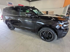 Used 2023  Ford Expedition Limited 4x4 at Maxx Loans near St&period; Adrian&comma; MI