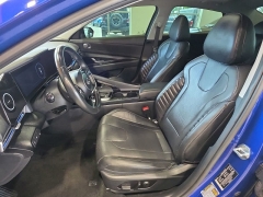 Used 2023  Hyundai Elantra Limited IVT at Maxx Loans near St&period; Adrian&comma; MI