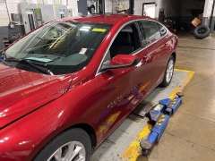 Used 2019 Chevrolet Malibu 4d Sedan LT at Suburban Ford of Sterling Heights near Sterling Heights, MI