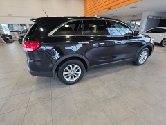 Used 2018  Kia Sorento L FWD at Maxx Loans near St&period; Adrian&comma; MI