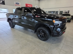 Used 2022  Chevrolet Silverado 1500 4WD Crew Cab 147" LT Trail Boss at Maxx Loans near St&period; Adrian&comma; MI