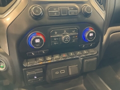 Used 2021 Chevrolet Silverado 1500 4WD Crew Cab 147" LT Trail Boss at Suburban Ford of Sterling Heights near Sterling Heights, MI