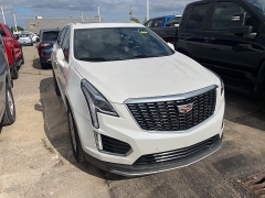 Used 2021 Cadillac XT5 AWD 4dr Premium Luxury at Suburban Ford of Sterling Heights near Sterling Heights, MI