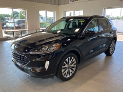 Used 2022 Ford Escape Titanium AWD at Maxx Loans near St. Adrian, MI