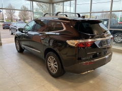 Used 2022 Buick Enclave FWD 4dr Essence at Maxx Loans near ,