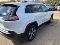 Used 2020  Jeep Cherokee Limited 4x4 at Maxx Loans near St. Adrian, MI