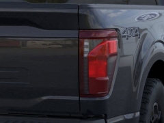 New 2025 Ford F-150 XLT 4WD SuperCrew 5.5' Box at Suburban Ford of Sterling Heights near Sterling Heights, MI