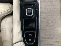 Used 2022  Volvo XC90 T6 AWD Inscription 7P at Maxx Loans near St&period; Adrian&comma; MI