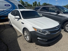 Used 2016  Kia Optima 4d Sedan LX at Maxx Loans near St&period; Adrian&comma; MI