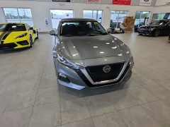 Used 2022  Nissan Altima 2&period;5 SV Sedan at Maxx Loans near St&period; Adrian&comma; MI