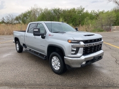 Used 2022 Chevrolet Silverado 3500HD 4WD Crew Cab LT at Suburban Ford of Sterling Heights near Sterling Heights, MI