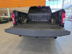 Used 2021  Ram 1500 Big Horn 4x4 Crew Cab 5'7" Box at Maxx Loans near St&period; Adrian&comma; MI
