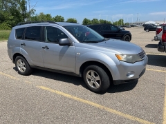 Used 2007 Mitsubishi Outlander 4d SUV 4WD LS at Maxx Loans near St. Adrian, MI