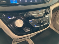 Used 2023 Chrysler Pacifica Touring L FWD at Maxx Loans near St. Adrian, MI