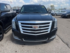 Used 2016 Cadillac Escalade 4d SUV 4WD Luxury at Maxx Loans near ,