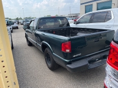 Used 2003 Chevrolet S-10 Ext Cab 123" WB LS at Maxx Loans near ,