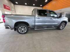 Used 2021  Chevrolet Silverado 1500 4WD Crew Cab 147" LT at Maxx Loans near St&period; Adrian&comma; MI