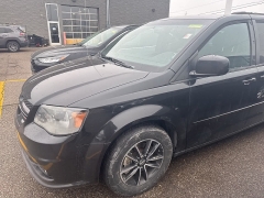 Used 2015  Dodge Grand Caravan 4d Wagon R&sol;T at Maxx Loans near St&period; Adrian&comma; MI