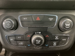 Used 2020  Jeep Compass Limited FWD at Maxx Loans near St&period; Adrian&comma; MI