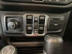 Used 2020 Jeep Gladiator Overland 4x4 at Suburban Ford of Sterling Heights near Sterling Heights, MI