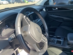 Used 2020 Kia Sorento S V6 FWD at Suburban Ford of Sterling Heights near Sterling Heights, MI