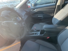 Used 2017 Ford Escape 4d SUV FWD SE at Suburban Ford of Sterling Heights near Sterling Heights, MI