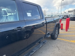 Used 2021  GMC Sierra 2500HD 4WD Crew Cab 172" AT4 at Maxx Loans near St&period; Adrian&comma; MI