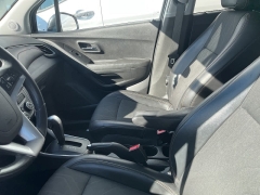 Used 2019 Chevrolet Trax 4d SUV FWD LT at Suburban Ford of Sterling Heights near Sterling Heights, MI