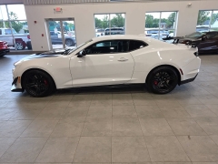 Used 2020  Chevrolet Camaro 2d Coupe ZL1 at Maxx Loans near St&period; Adrian&comma; MI