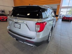 Used 2024  Ford Explorer King Ranch 4WD at Maxx Loans near St&period; Adrian&comma; MI
