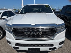 Used 2019 Ram 1500 4WD Crew Cab Limited at Suburban Ford of Sterling Heights near Sterling Heights, MI