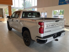 Used 2020 Chevrolet Silverado 1500 4WD Crew Cab 147" Custom at Suburban Ford of Sterling Heights near Sterling Heights, MI