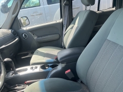 Used 2005 Jeep Liberty 4d SUV 4WD Limited at Suburban Ford of Sterling Heights near Sterling Heights, MI