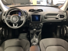 Used 2023  Jeep Renegade Latitude 4x4 at Maxx Loans near St&period; Adrian&comma; MI