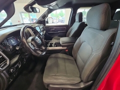 Used 2019  Ram 1500 Big Horn&sol;Lone Star 4x4 Crew Cab 5'7" Box at Maxx Loans near St&period; Adrian&comma; MI
