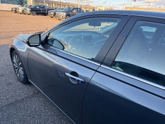 Used 2025  Nissan Altima SV FWD at Maxx Loans near St&period; Adrian&comma; MI