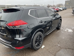 Used 2017  Nissan Rogue FWD at Maxx Loans near St&period; Adrian&comma; MI