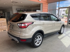 Used 2017 Ford Escape 4d SUV 4WD SE at Maxx Loans near ,