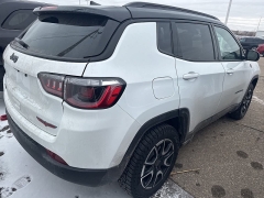 Used 2025  Jeep Compass Trailhawk 4x4 at Maxx Loans near St&period; Adrian&comma; MI