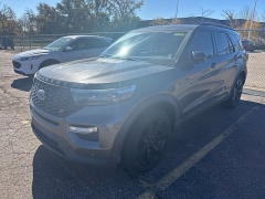 Used 2020  Ford Explorer 4d SUV 4WD ST 3&period;0L EcoBoost at Maxx Loans near St&period; Adrian&comma; MI