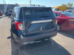 Used 2022 Ford Explorer XLT 4WD at Suburban Ford of Sterling Heights near Sterling Heights, MI