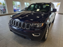 Used 2018  Jeep Grand Cherokee Laredo E 4x4 &ast;Ltd Avail&ast; at Maxx Loans near St&period; Adrian&comma; MI