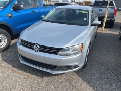 Used 2014 Volkswagen Jetta Sedan 4dr Auto SE PZEV at Suburban Ford of Sterling Heights near Sterling Heights, MI
