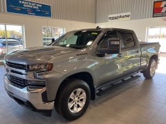 Used 2021  Chevrolet Silverado 1500 4WD Crew Cab LT at Maxx Loans near St. Adrian, MI