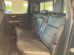 Used 2021 Chevrolet Silverado 1500 4WD Crew Cab 147" LT Trail Boss at Suburban Ford of Sterling Heights near Sterling Heights, MI