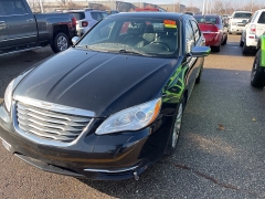 Used 2012  Chrysler 200 4d Sedan Limited at Maxx Loans near St&period; Adrian&comma; MI