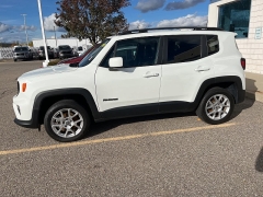 Used 2020  Jeep Renegade Latitude 4x4 at Maxx Loans near St. Adrian, MI
