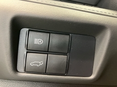 Used 2021 Toyota Highlander Hybrid XLE AWD at Maxx Loans near St. Adrian, MI