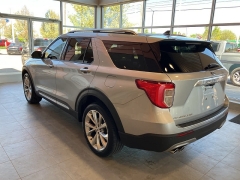Used 2022 Ford Explorer Platinum 4WD at Suburban Ford of Sterling Heights near Sterling Heights, MI
